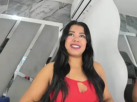 Snapshot of alannaht chatting on 18, 4, 2026 alannaht online show from 18, 4, 2026
