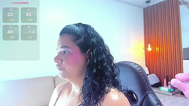 MAYTE1096 online show from 9, 7, 2026