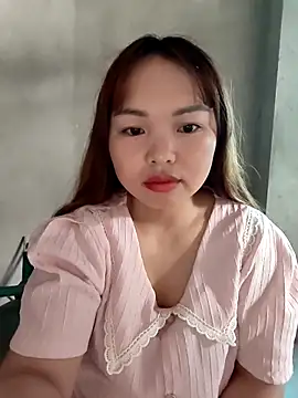 Snapshot of Mina_xYx chatting on 7, 5, 2026 Mina xYx online show from 7, 5, 2026