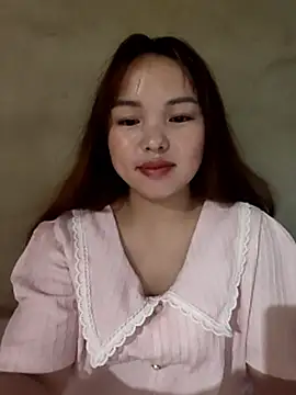 Snapshot of Mina_xYx chatting on 18, 5, 2026 Mina xYx online show from 18, 5, 2026