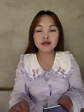Snapshot of Mina_xYx chatting on 13, 5, 2026 Mina xYx online show from 13, 5, 2026