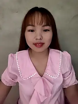 Snapshot of Mina_xYx chatting on 6, 5, 2026 Mina xYx online show from 6, 5, 2026