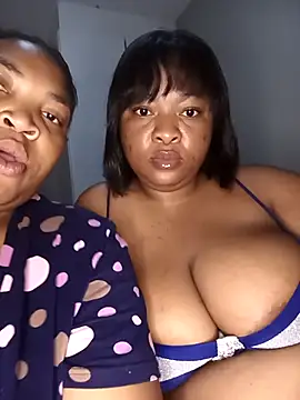 BeverlyQueen15 online show from 25, 3, 2026