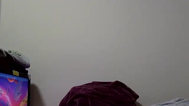 kitty-kitten82 online show from 8, 4, 2026