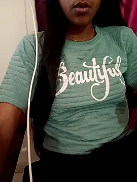 Snapshot of aushi_rajput chatting on 3, 5, 2026 aushi rajput online show from 3, 5, 2026