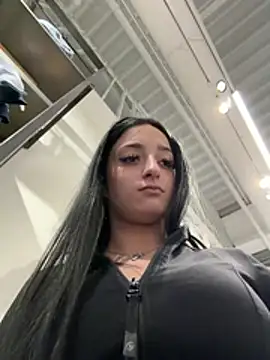 BiancaCharm online show from 5, 5, 2026