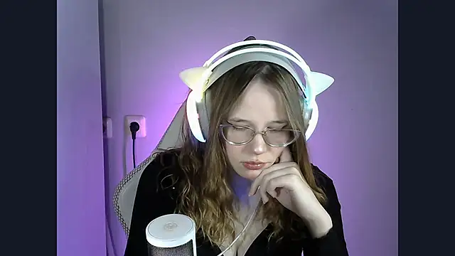 Snapshot of AmandaBargon chatting on 16, 3, 2026 AmandaBargon online show from 16, 3, 2026