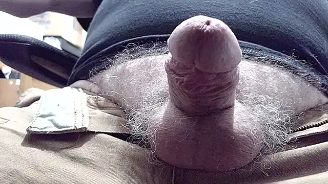 Snapshot of MasterBator69X chatting on 6, 6, 2026 MasterBator69X online show from 6, 6, 2026
