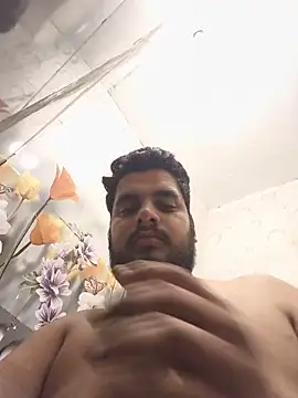 Snapshot of shubham19988 chatting on 2, 6, 2026 shubham19988 online show from 2, 6, 2026