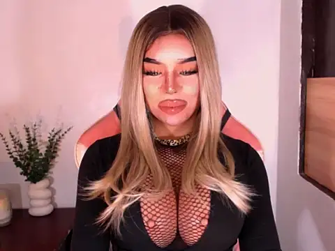 Snapshot of Zandralopez chatting on 29, 5, 2026 Zandralopez online show from 29, 5, 2026
