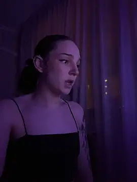 sweetNoiisee online show from 17, 3, 2026