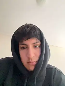 latingaycouple online show from 15, 3, 2026