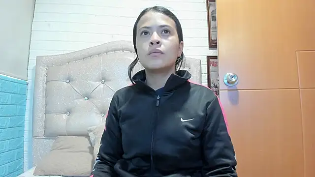 LITTLE-NESSA online show from 13, 4, 2026