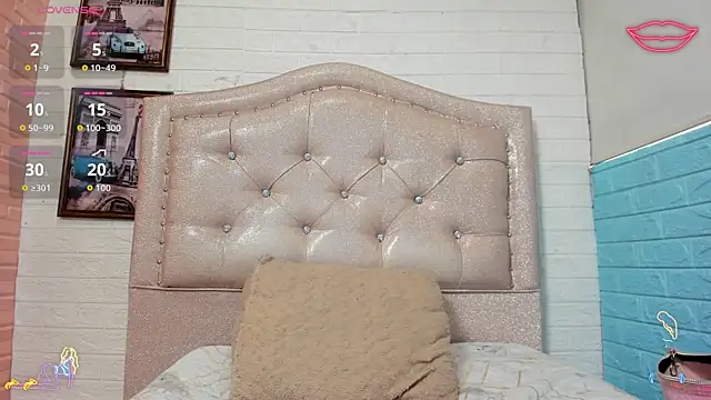 LITTLE-NESSA online show from 8, 5, 2026