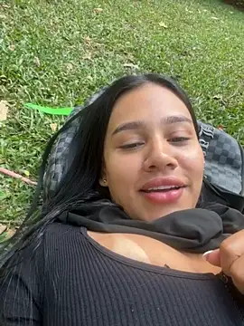 AlisonBeltran1 online show from 2, 6, 2026