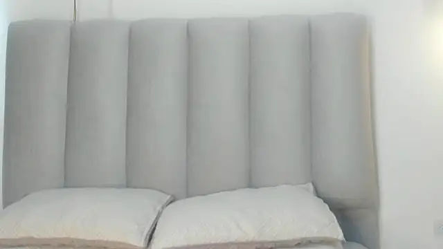 Valentina lux1 online show from 17, 6, 2026