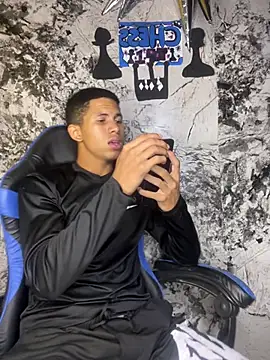 carlos hot12 online show from 17, 3, 2026