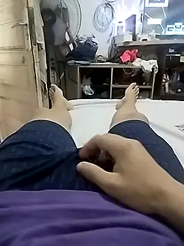 gato01020 online show from 16, 3, 2026