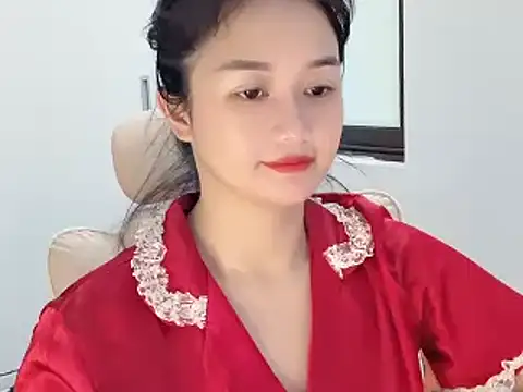 Snapshot of AmyLinee_1 chatting on 20, 5, 2026 AmyLinee 1 online show from 20, 5, 2026