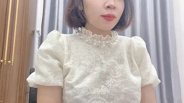 Ryo-Jisoo online show from 23, 4, 2026