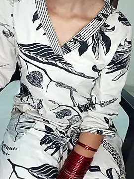 Candyy crushh online show from 22, 3, 2026