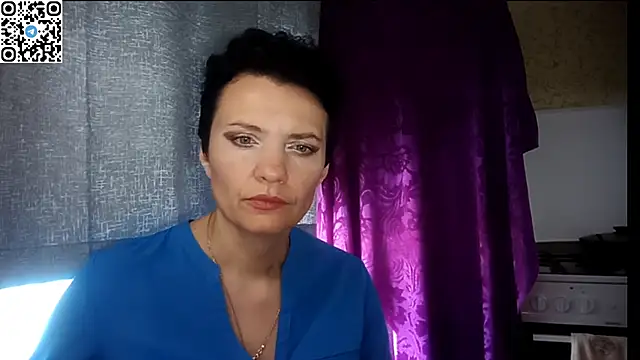 Snapshot of HotMamaQueen234 chatting on 16, 6, 2026 HotMamaQueen234 online show from 16, 6, 2026