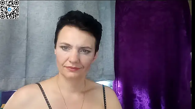 Snapshot of HotMamaQueen234 chatting on 13, 7, 2026 HotMamaQueen234 online show from 13, 7, 2026