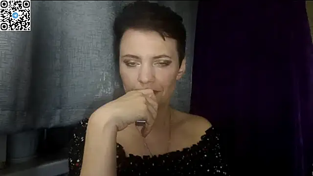 Snapshot of HotMamaQueen234 chatting on 16, 5, 2026 HotMamaQueen234 online show from 16, 5, 2026