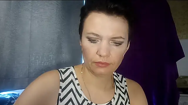 Snapshot of HotMamaQueen234 chatting on 31, 7, 2026 HotMamaQueen234 online show from 31, 7, 2026