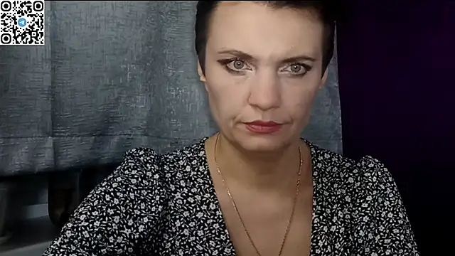 Snapshot of HotMamaQueen234 chatting on 9, 5, 2026 HotMamaQueen234 online show from 9, 5, 2026