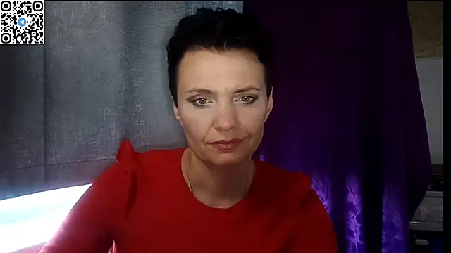 Snapshot of HotMamaQueen234 chatting on 6, 7, 2026 HotMamaQueen234 online show from 6, 7, 2026