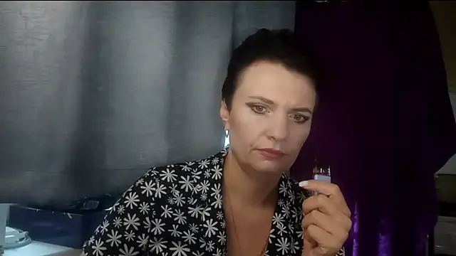 Snapshot of HotMamaQueen234 chatting on 30, 7, 2026 HotMamaQueen234 online show from 30, 7, 2026