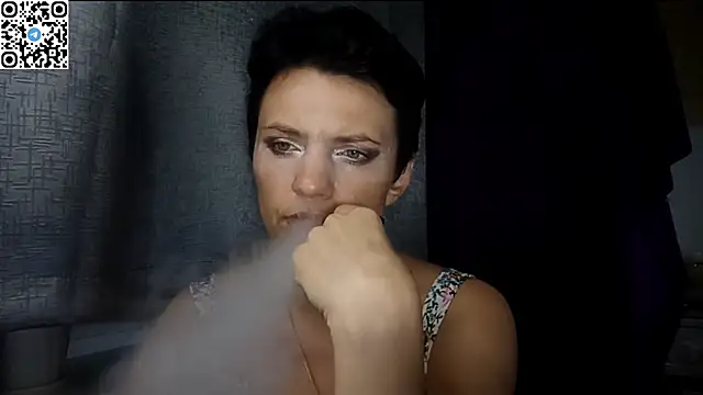 Snapshot of HotMamaQueen234 chatting on 13, 6, 2026 HotMamaQueen234 online show from 13, 6, 2026