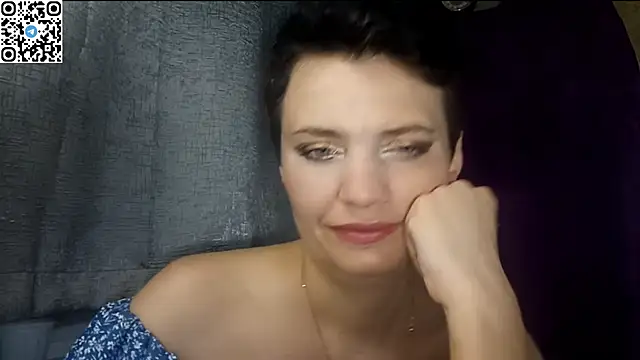 Snapshot of HotMamaQueen234 chatting on 21, 5, 2026 HotMamaQueen234 online show from 21, 5, 2026