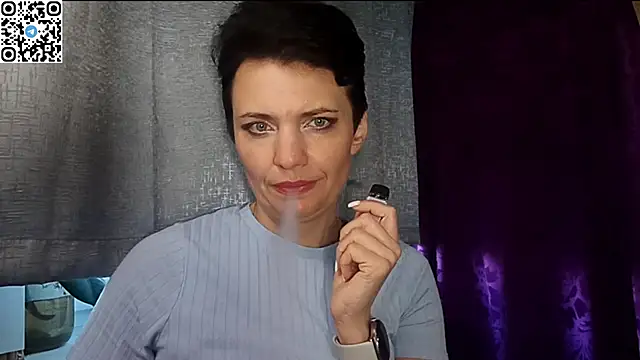 HotMamaQueen234 online show from 4, 5, 2026