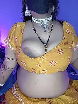 Snapshot of Miss_roohi chatting on 15, 6, 2026 Miss roohi online show from 15, 6, 2026