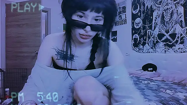 AllisonDeetz online show from 3, 8, 2026