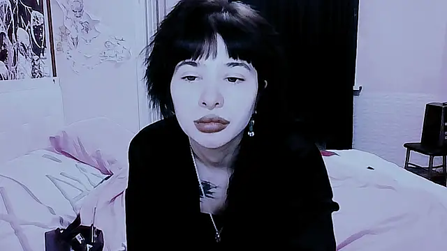 Snapshot of AllisonDeetz chatting on 6, 6, 2026 AllisonDeetz online show from 6, 6, 2026