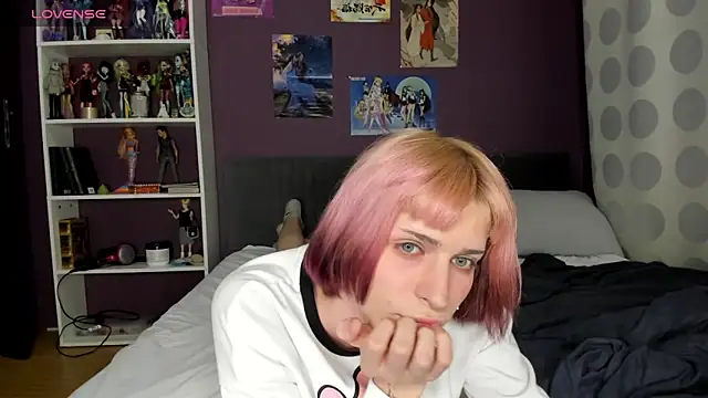 sweet peach    online show from 26, 4, 2026