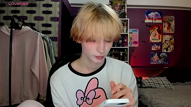 Snapshot of sweet_peach___ chatting on 4, 7, 2026 sweet peach online show from 4, 7, 2026