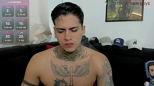 sweetlatinoboy online show from 27, 4, 2026