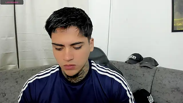 sweetlatinoboy online show from 25, 7, 2026