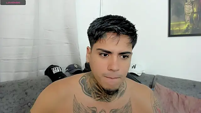 sweetlatinoboy online show from 19, 7, 2026