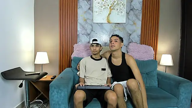 SEXY BIG COCK online show from 27, 4, 2026