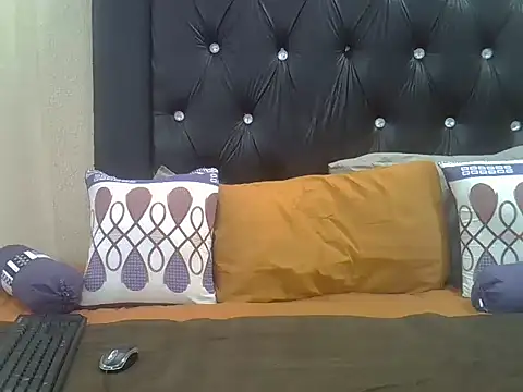 Blackberryxxx16 online show from 14, 4, 2026