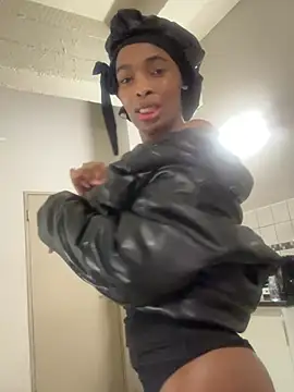 Femboi za online show from 16, 3, 2026