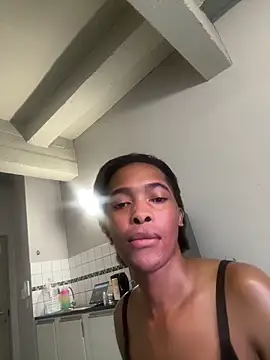 Femboi za online show from 19, 3, 2026