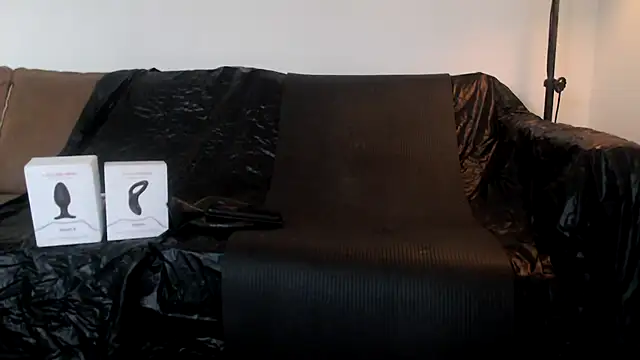 latexslaveboy online show from 23, 6, 2026