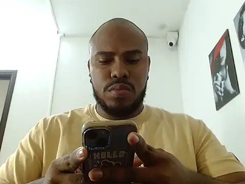 Alessandro Hamed online show from 4, 4, 2026