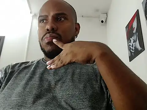 Alessandro Hamed online show from 22, 4, 2026
